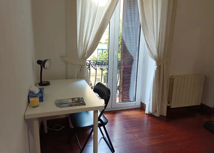 Casa Santa Barbara ホームステイ サン・セバスティアン